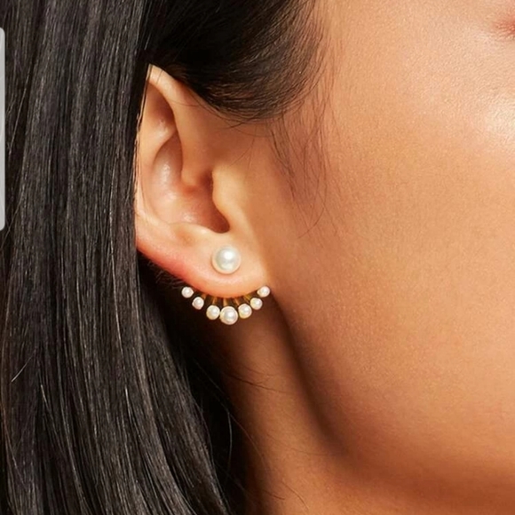 Nikkiwallflower Jewelry - *Melinda* Faux Pearl earrings